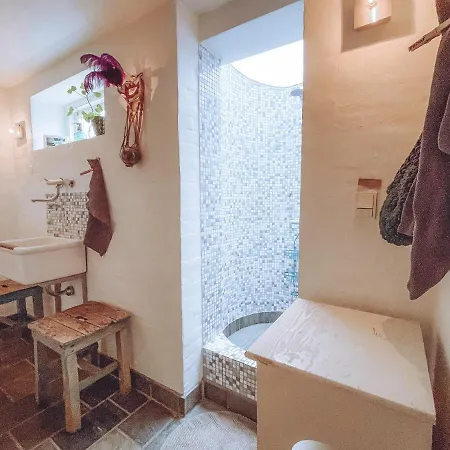 Bed & Breakfast Kardemommehuset *